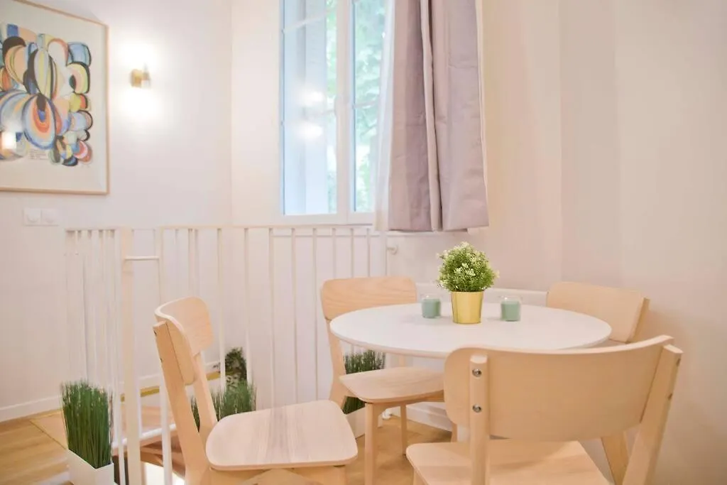 Luxury Raspail Denfert Apartment